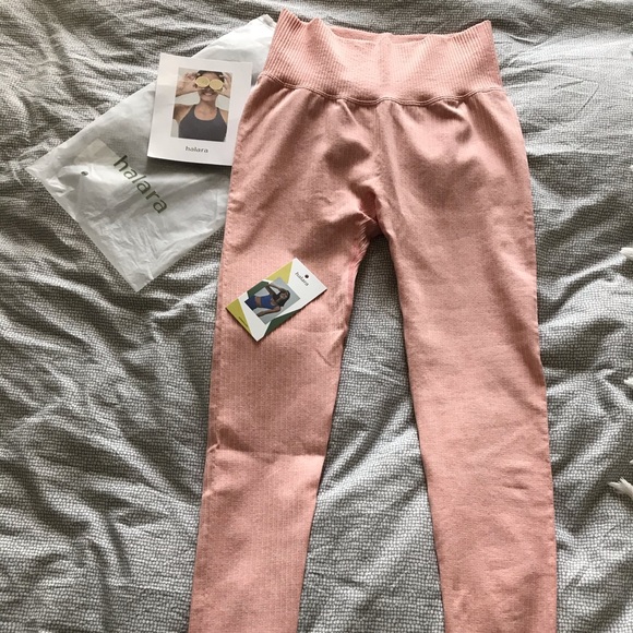 High Rise Legging - Picture 2 of 3